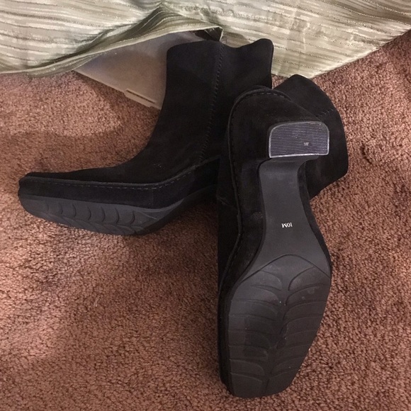 Linea Paolo Bootie - Picture 3 of 3